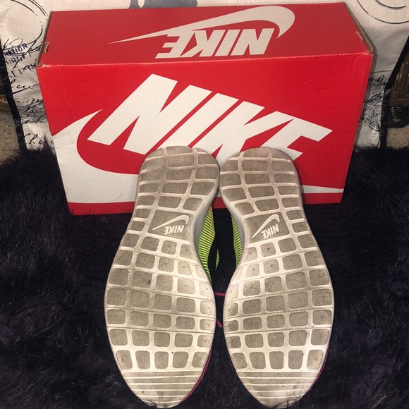 ✨Nike Roshe One - Picture 5 of 9